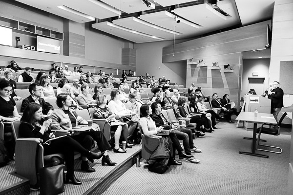 Dr. Steve Jones, Co-Director and Head of Bioinformatics, opens the first session with heartfelt gratitude for recent advances in genomic research and the invaluable role of our collaborators in driving discovery. Photo by Martin Krzywinski.